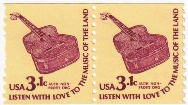 Scott 1613 Strip of 2 (3.1 cents)