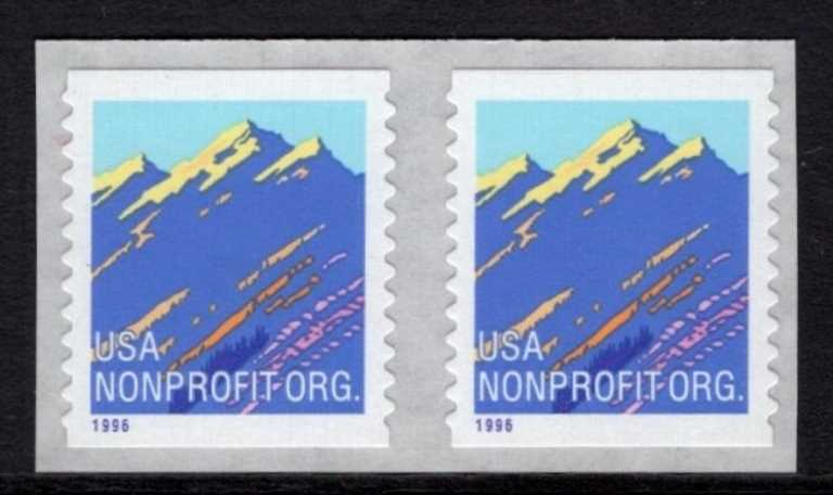 Scott 2904A Nonprofit 5 cents Mountains Purple 1996 date Self-Adhesive Pair No Plate Number